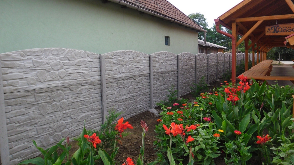 A28  Betonzaun, Betonzäune