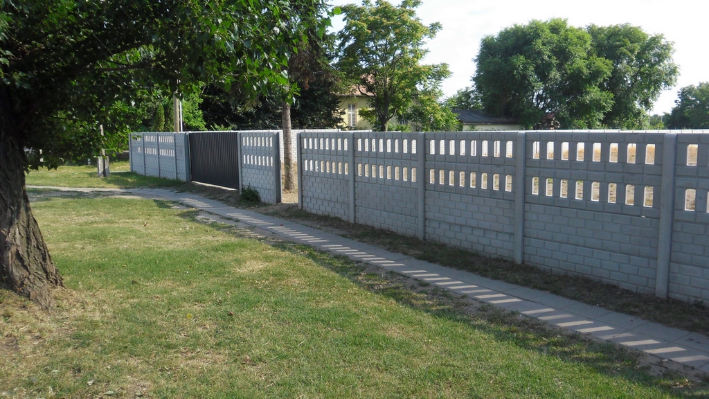 S4 Betonzaun, Betonzäune