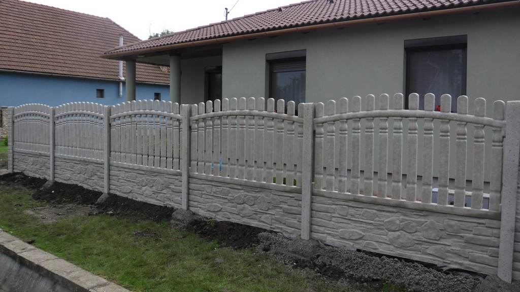 A19 Betonzaun, Betonzäune